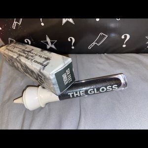 Jeffree Star The Gloss Six Feet Under